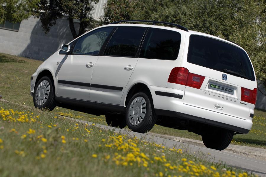  Seat Alhambra EcoMotive 2008 года  (фото 3 из 6)